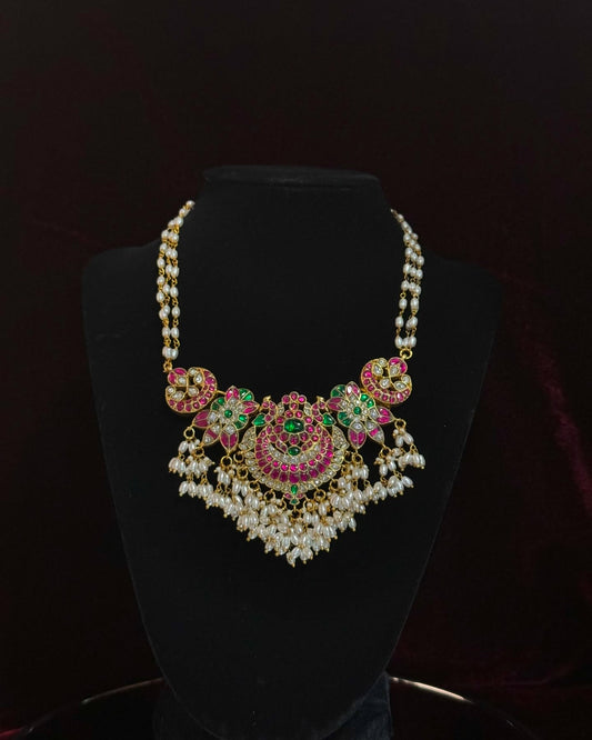 Jadau Bridal Necklace with Pearl Drops